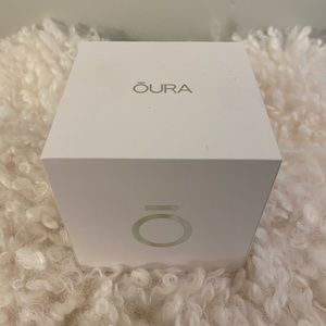OURA ring heritage gold US 11